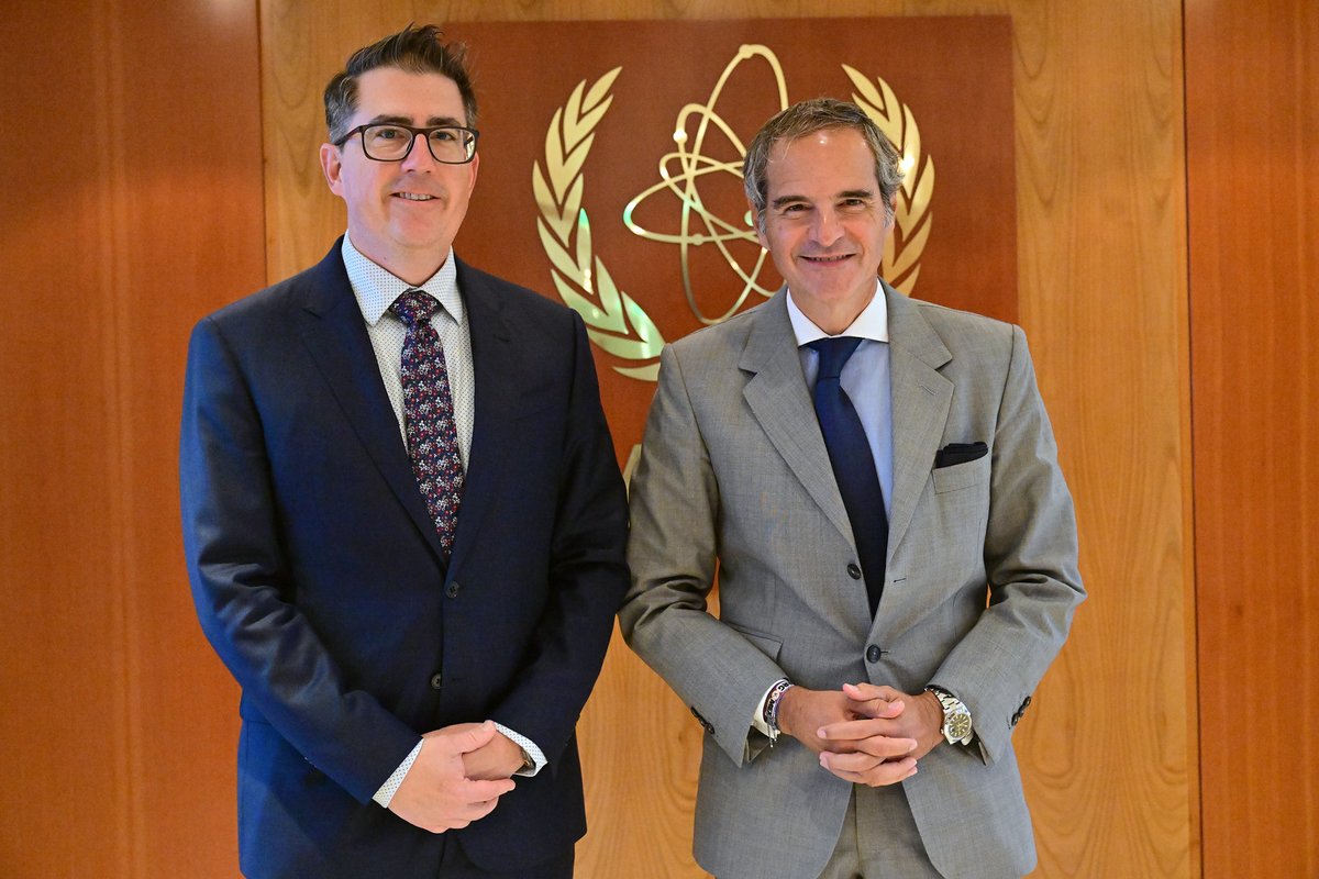 rafaelmgrossi's tweet image. Productive exchange with @NTI_WMD&apos;s @scottroecker at #IAEAGC on our shared commitment to advancing nuclear energy and non-proliferation. 
Their research and policy work continue to inform about global efforts, and we at the @IAEAorg value our long-standing cooperation.