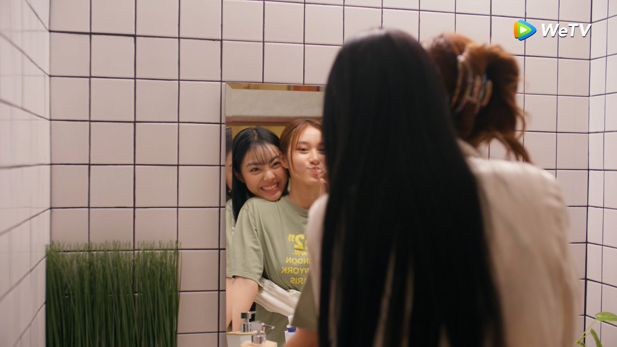 WeTVThailand's tweet image. พบเจอบุคคลคลั่งรัก💖

#QueendomEP7
Queendom The Series EP7