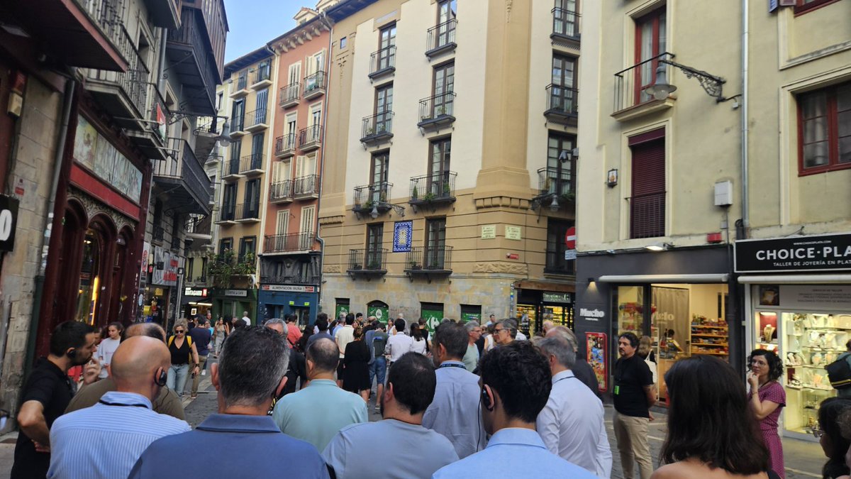 DoItNow_Tech's tweet image. 🎉 A big thank you to the organizers of #JURES25 for an unforgettable experience in Pamplona: from the guided tour  through the beautiful city center to the special conference dinner.  
Truly a memorable evening!