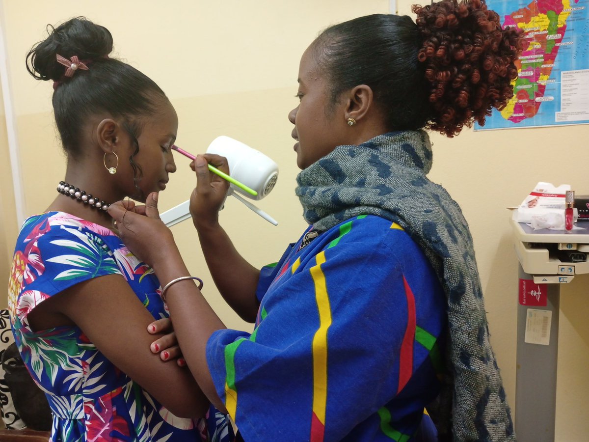 At Freedom From Fistula Madagascar, our staff care for patients with joy and dedication. In this photo, Jhenny lovingly does a patient’s makeup to prepare her for the Viavy Meva ceremony, a celebration marking her healing.