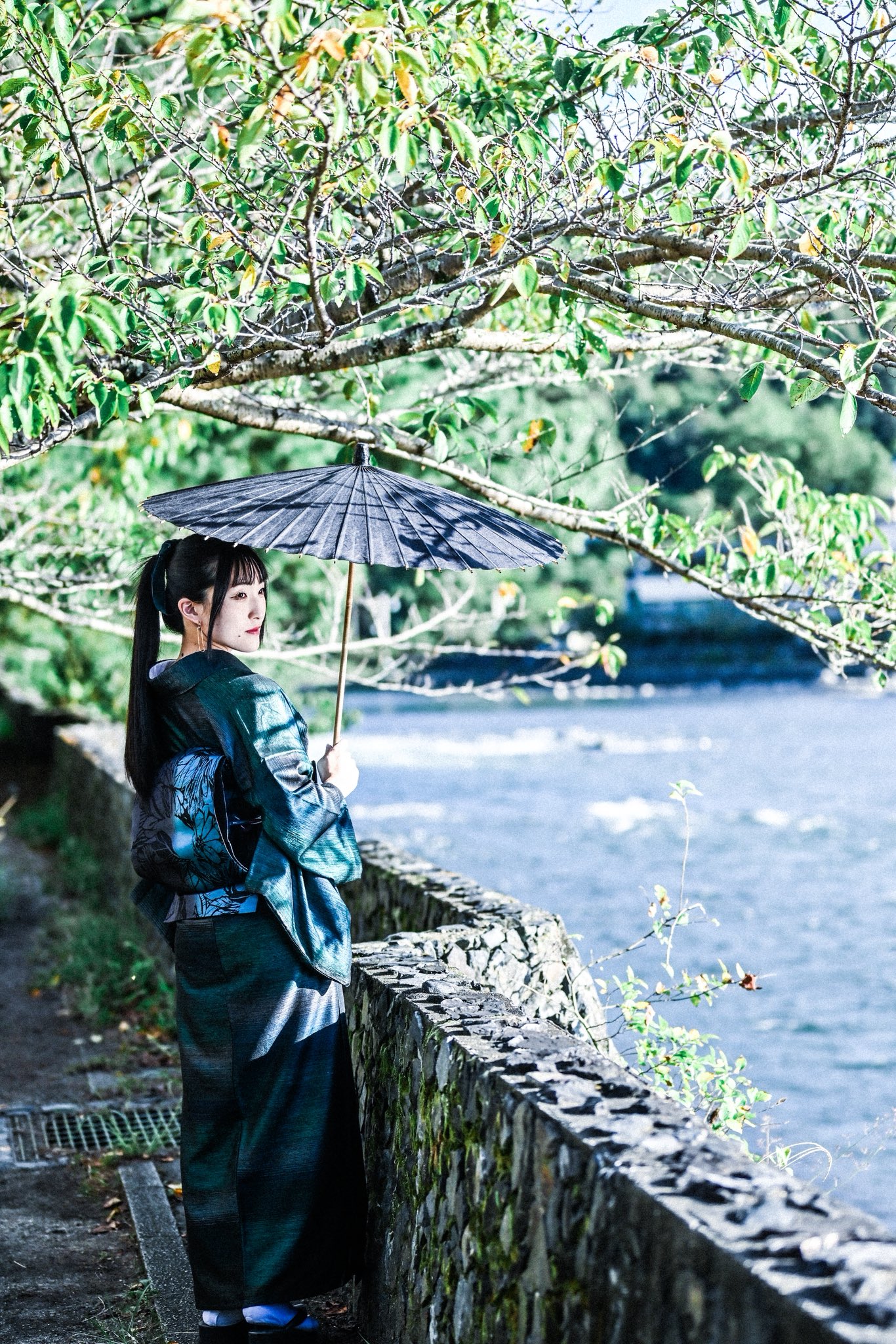 プロフ必読☆夏大島 大島紬 - البحث / X