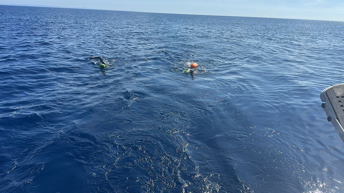 ContraCancerIB's tweet photo. 🚨 Actualización #BraçadesPerLaSalut 🚨

⏰ 11:09

🏊‍♂️ Guillem ya lleva 18km nadados. 

📍 Ahora se encuentra a casi la mitad del recorrido.

🌊 ¡Todo nuestro ánimo desde tierra firme!

#TodosContraElCáncer #BraçadesPerLaSalut https://t.co/acWBFd9Jbv