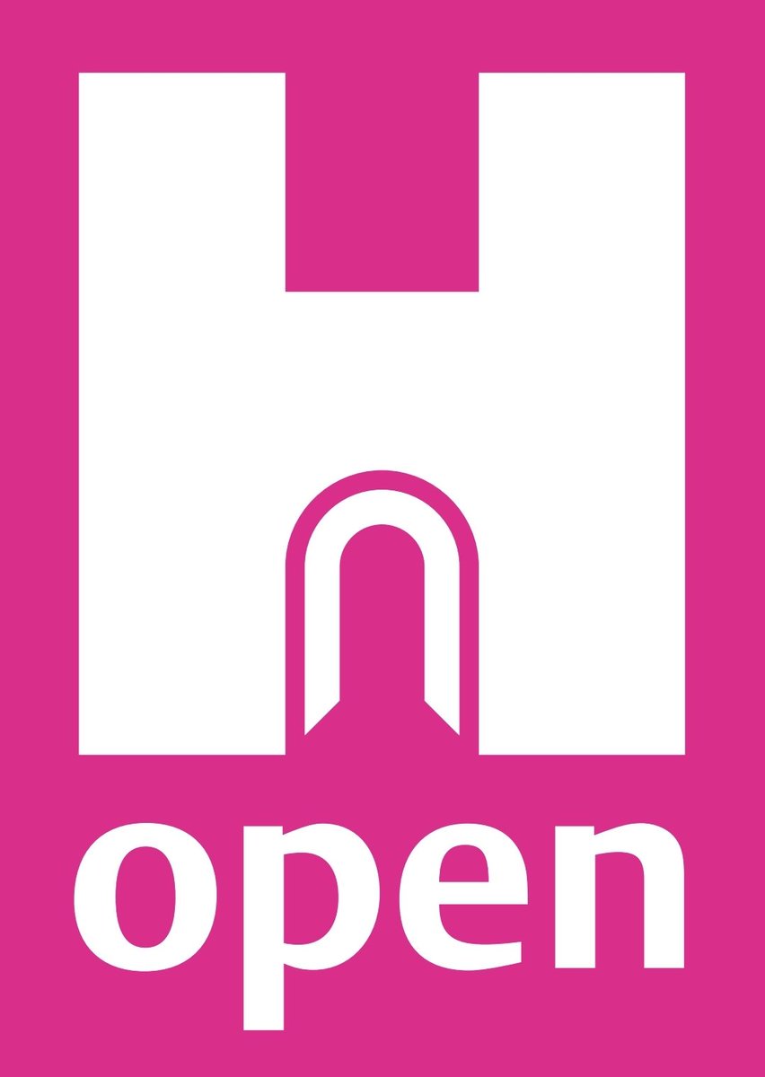 LMaritime's tweet photo. 🕙 We are open! 4 more days of @LowestoftHODs
🔵 Come and see our photographic HODs exhibition showing the history of Lowestoft's bridges 
🔵Take a wonderful journey through time, and be amazed at what you see.
Our volunteers have just opened our doors, a warm welcome awaits https://t.co/1scC90jj0U