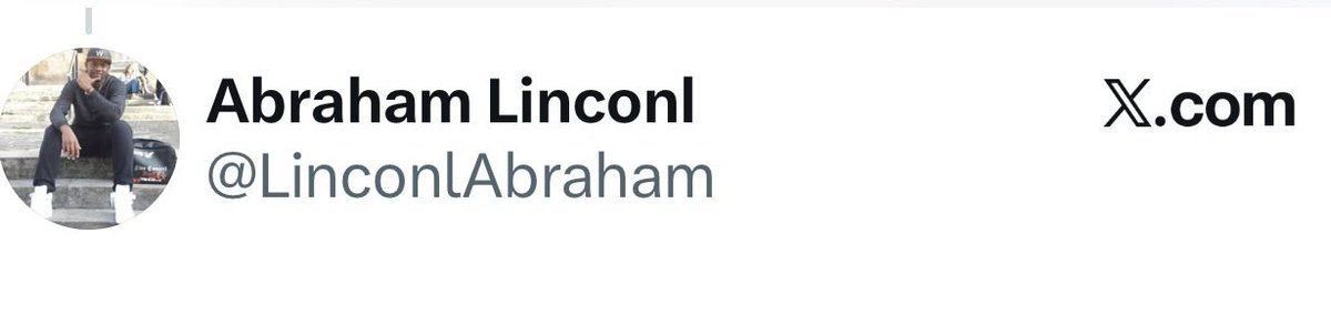 rickyvan225's tweet photo. @LinconlAbraham @TidjaneThiamOff Parlant d’esclavagisme , c’est que toi même t’y es bien encré vu ton pseudo? Sortez des chaînes de vos colons . Aucun Panafricain ne porte le nom du 16e président américain en pseudo . A première vue , t’es toujours maintenu . N’as-tu pas de culture pour t’en approprier la leur ? https://t.co/bivcaCuhfI