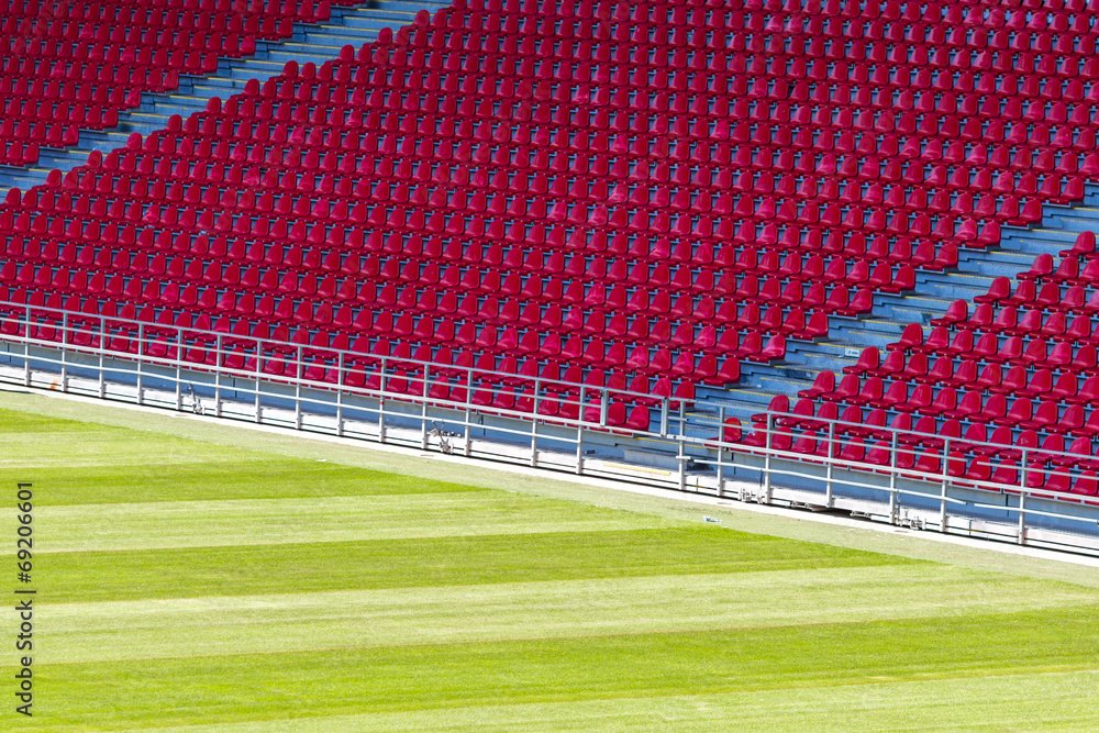 Kasper Hjulmand er tilbage i Parken torsdag aften, men denne gang er det som træner for Bayer Leverkusen.

📍FCK vs Bayer Leverkusen, Parken, 18:45. 

#cldk #fcklive