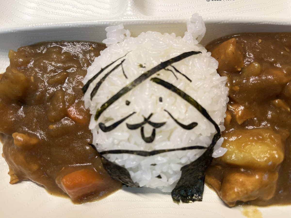 ネコカレーにゃんこ🍛