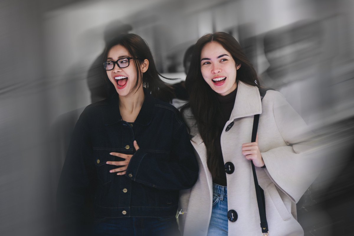 bluethunderq's tweet image. กู้ดมอนิ่งสองแสบบบบบบ enjoy your honeymoon trip in London นะคะ 😌 (เพราะนี่ก็จะหนีไปเที่ยวเหมือนกัน)
#ENGLOTinfinityTourinEUROPE25
#อิงล็อต #Englot