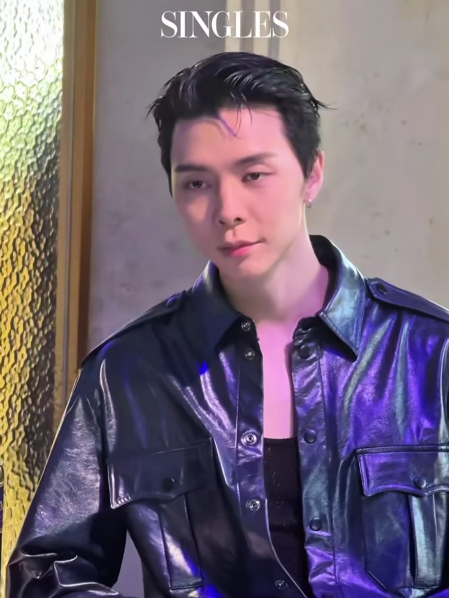 jsuhismyproblem's tweet image. JOHNNY SERVING FACE CARD