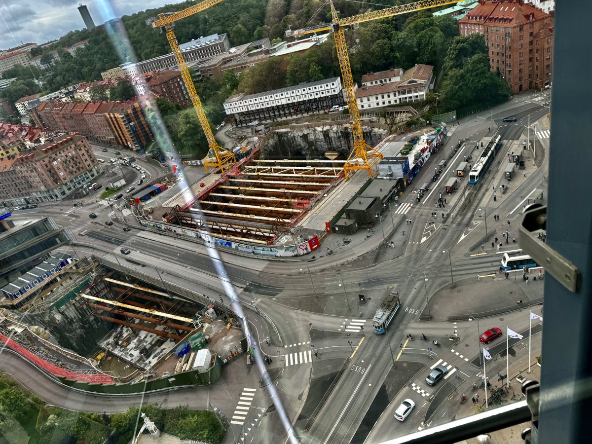 Trafikverket häver Västlänkenavtalet med NCC – budgeten har nu gått från 20 miljarder till 49 miljarder – räkna med ytterligare förseningar dlvr.it/TN88mx