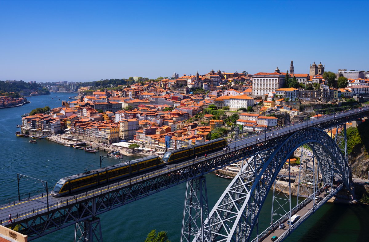 Invisible Lab tweet media