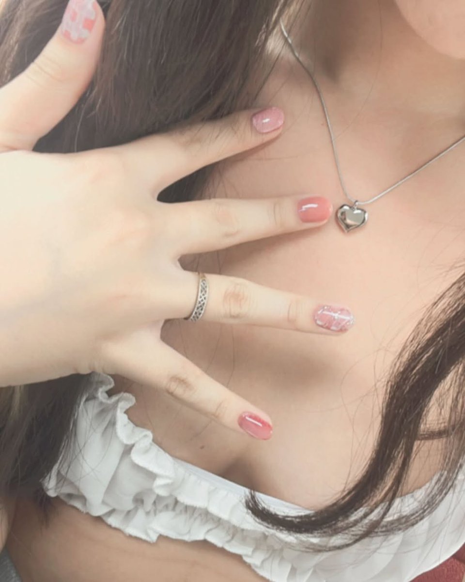 9Pigpillow's tweet photo. 我這樣穿是不是超辣呀
#台中 #沙鹿 https://t.co/5N7S1FRX3P