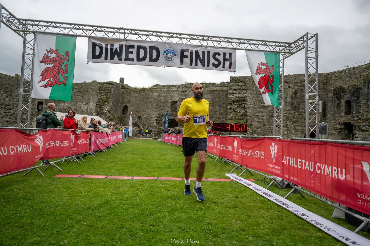 The Mayor of Holywell and Greenfield, Matt Sprake, has completed the first race of his charity challenge – the Beaumaris 10km – as part of his year-long fundraising for his Mayoral Charities.

justgiving.com/crowdfunding/m…