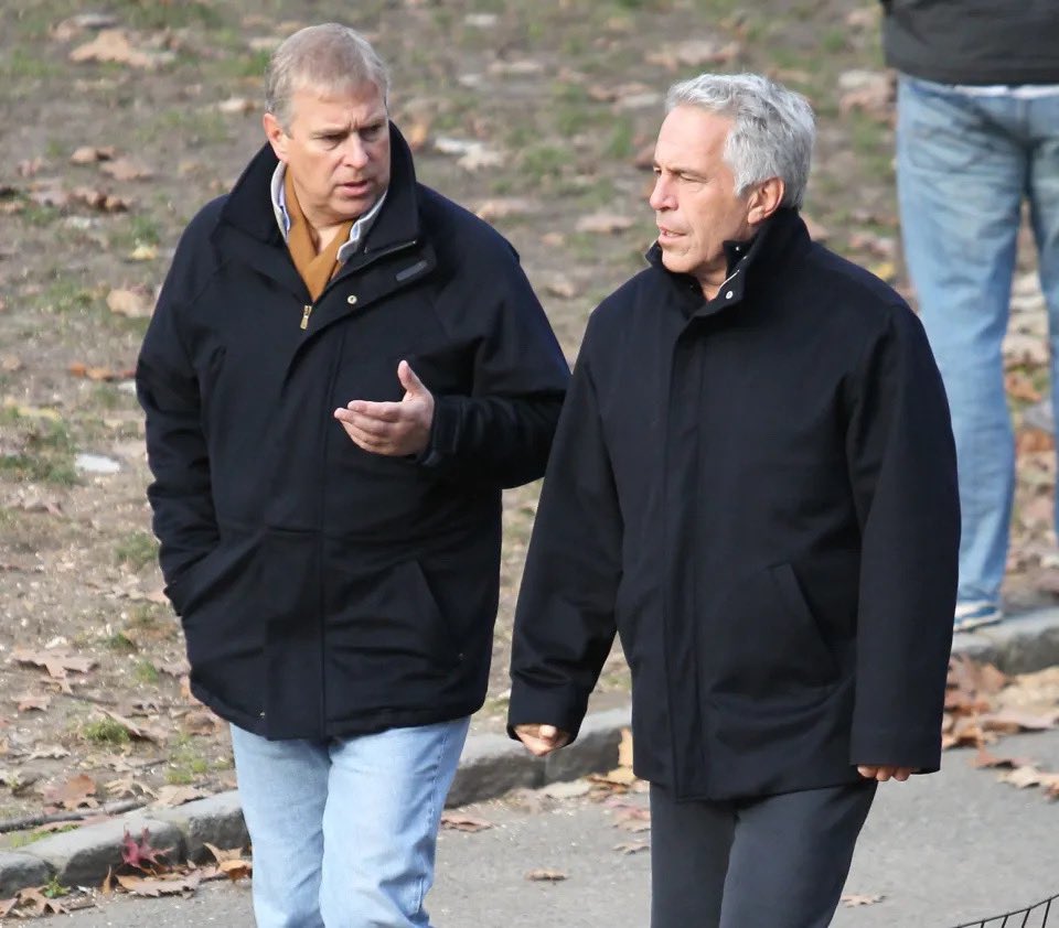 Donald Trump has talked up his close bond with King Charles by saying Britain and America are "two notes in the same chord", although they're doing their best to avoid anything involving a minor