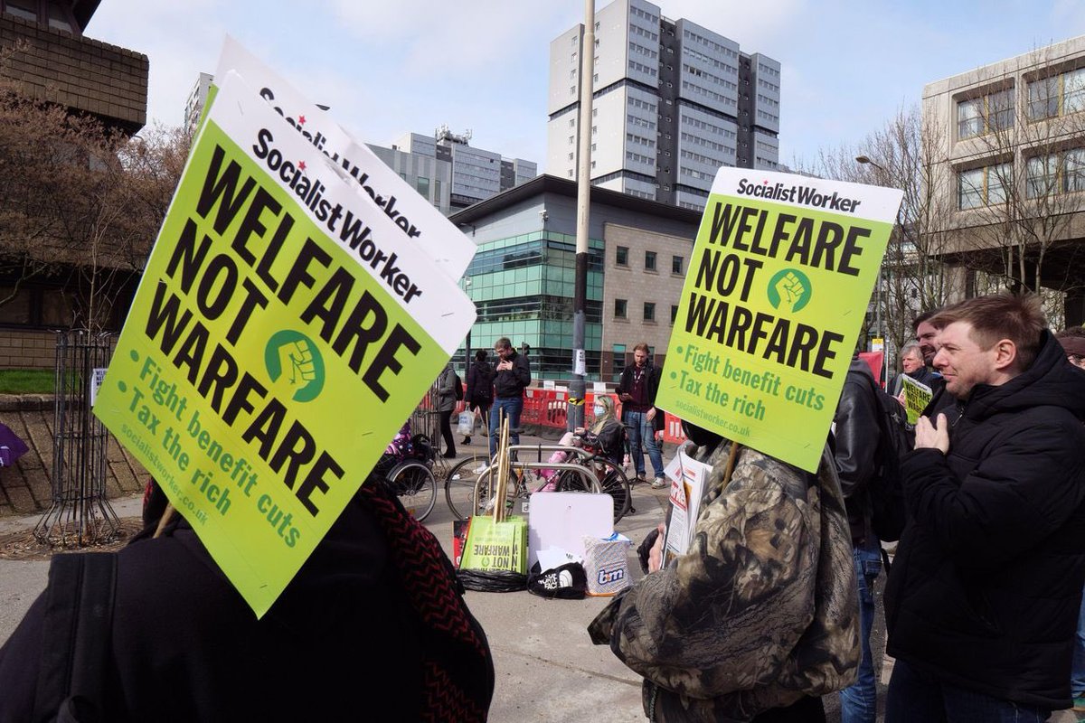 RedheadFM's tweet image. From today’s edition of The Times:
SNP has no plan to meet ballooning benefits bill, watchdog warns. thetimes.com/article/e124eb…