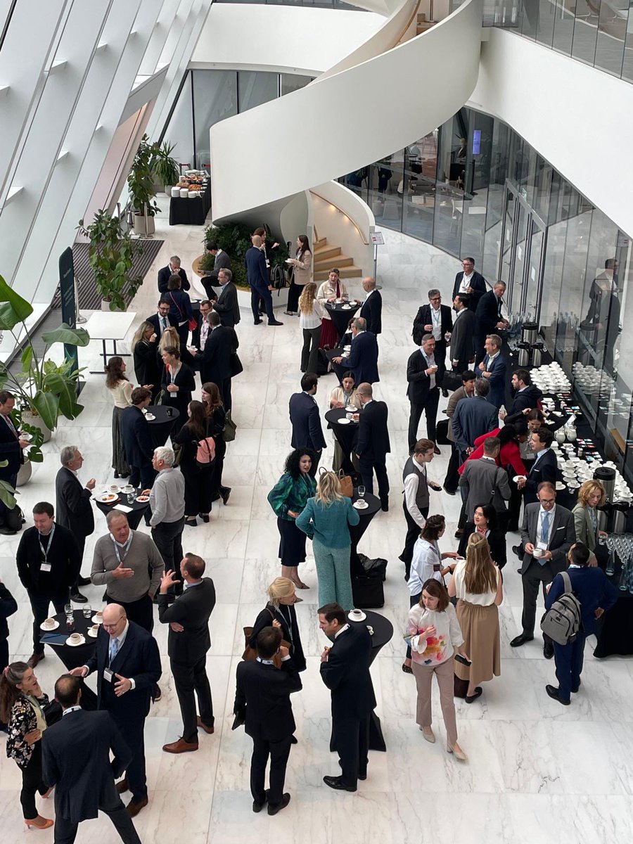 Thrilled to launch the first Franco-British Business Conference at <a href="/SocieteGenerale/">Societe Generale Group</a>, London! Bringing together UK &amp; French business leaders for a morning of insights &amp; networking. #FrancoBritishBusiness #FrenchChamberGB #Networking #BusinessConference #FBBC25