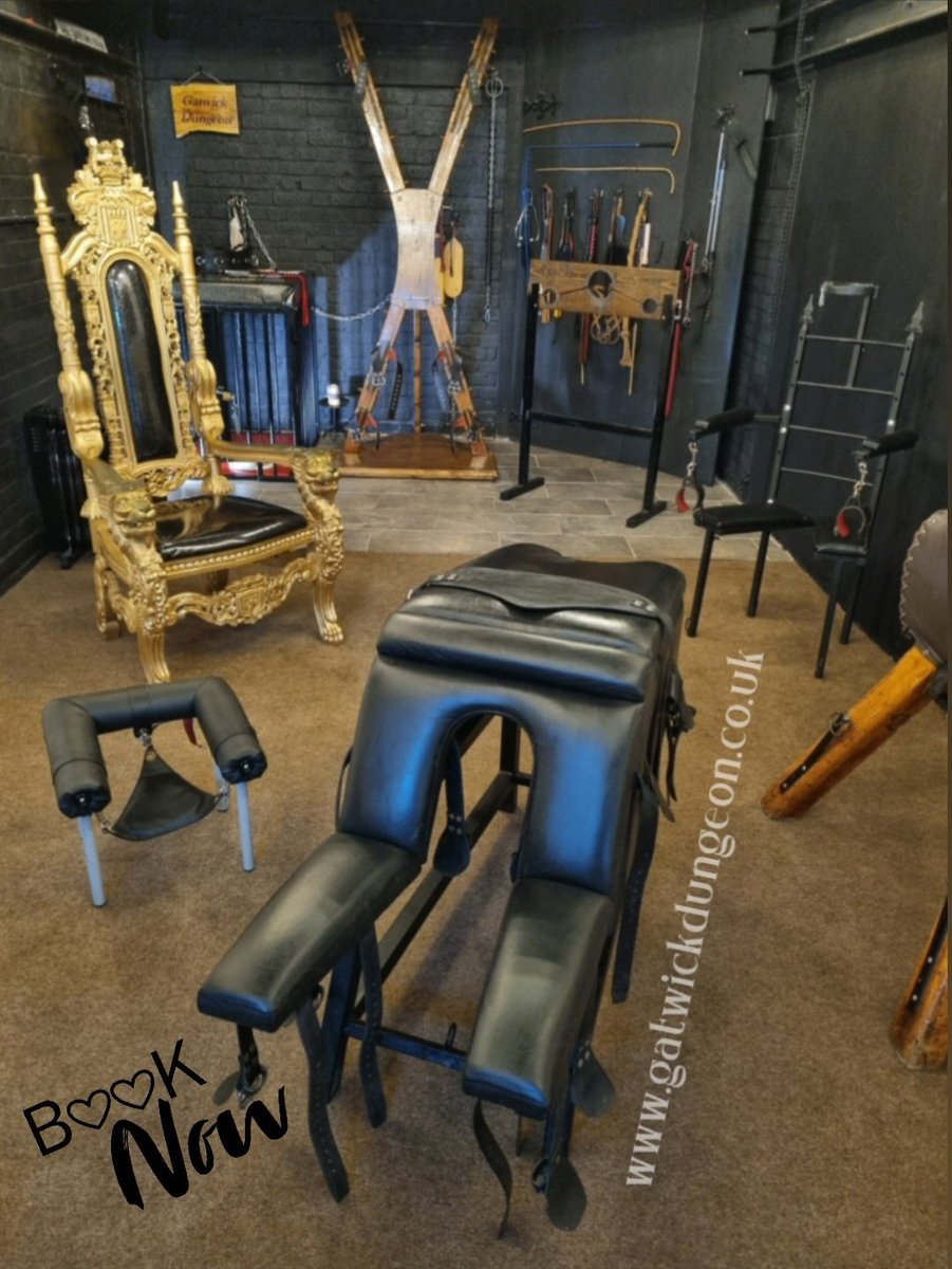 Come on in.  You know you'll love it! 
B❤️❤️k now via the website (link in bio).

#gatwickdungeon #adultfun
