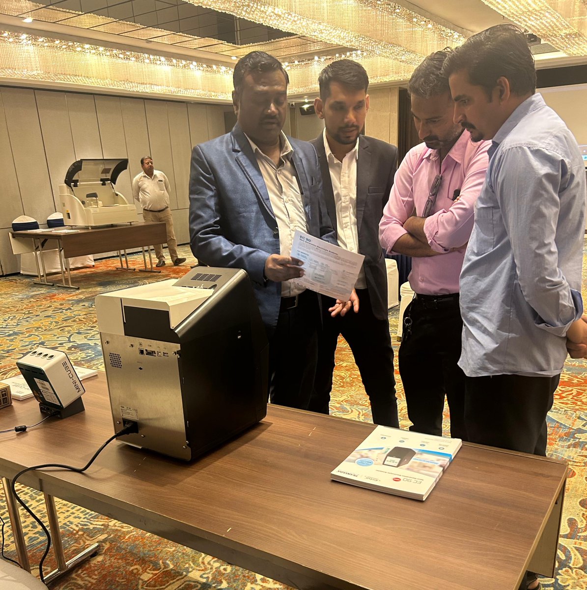 Transasia_1's tweet image. TRANSKONNECT: Highlights from Day 5 in Bidar, Boisar, Jamnagar, Kakinada & Nashik
We’re thrilled to share the success of Day 5 of our roadshow series!
Grateful to all participants for their enthusiasm, knowledge sharing, and collaborative spirit.
#LabSolutions #PatientSafety