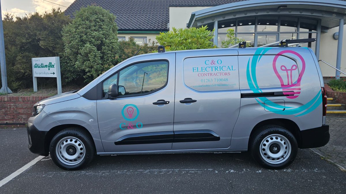 Structure_flex's tweet image. Another stunning van for C&O Electrical Contractors!
We recently completed this van wrap for a valued customer of ours. This isn’t the first time we’ve worked with C&O - we actually wrapped a van early last year for them in the same design!
Great to work with the team again.
