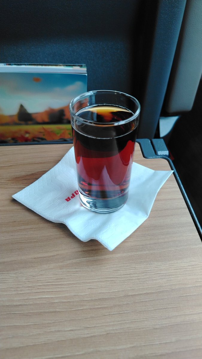 Бизнес класс в "Авроре" это вещь! ☺️
"Сапсан" идёт лесом!