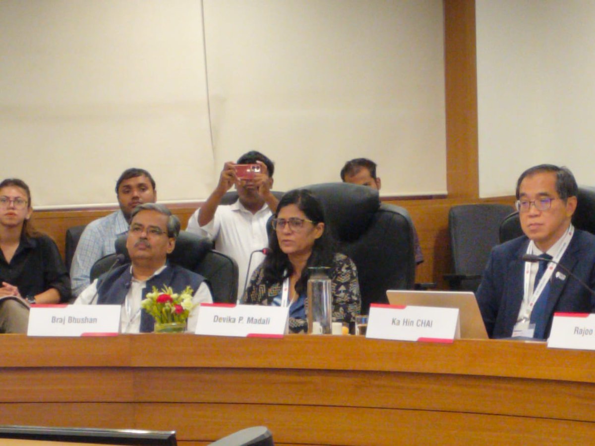 INFLIBNET's tweet image. Prof. @DevikaInflibnet, Director, @INFLIBNET , presented on "Open Science: equity in access to research outputs" at Nalanda University, Rajgir, Bihar, on 18th September 2025, during the EAS Conclave of Heads of Higher Education Institutions.
