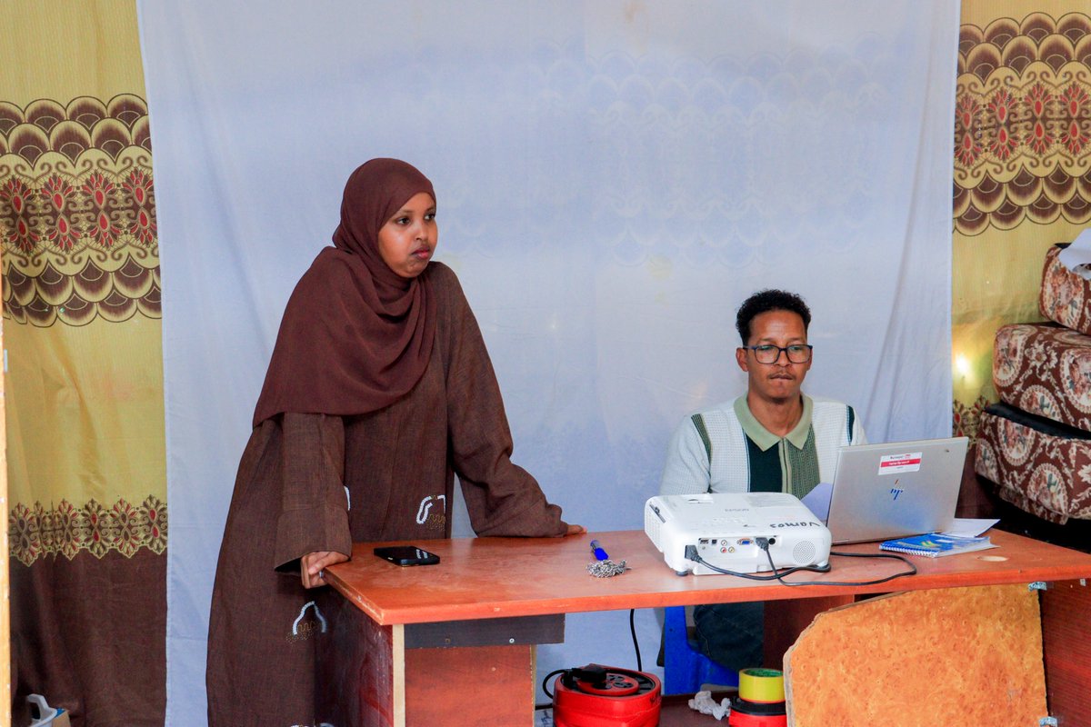 10 youths from Naaso hablood IDPs have successfully completed the VAMOS Life Management Skills Training, Batch 98. Over the course of 5 consecutive days, they honed crucial life skills and learned to take charge of their lives effectively. #VAMOS2025 #Somaliland