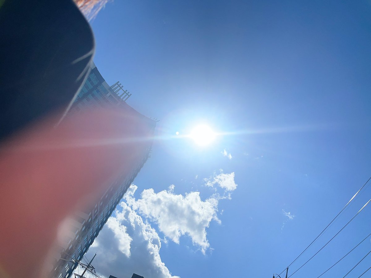 정말 너무 스트레스 받습니다 정말로 
이상한 놈 하나가 있는 건물에 들어와서 1년 내내 진짜 너무 스트레스 받네요 

아 진짜 나쁜짓, 나쁜말 마렵다 😡😡😡😡😡😡