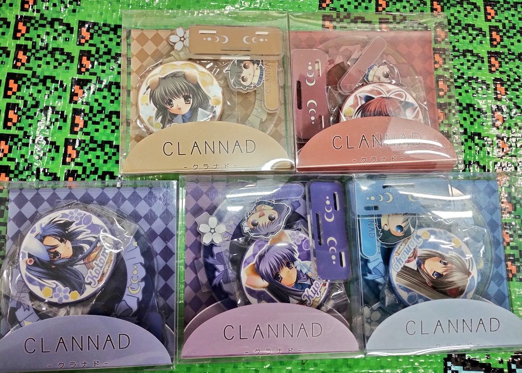 CLANNAD　キーホルダー　缶 マグネット バッジ CLANNAD キーホルダー 缶 マグネット バッジ