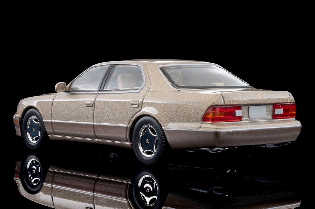 LV-N 1998 LEXUS LS400 (GOLD/ BEIGE) 【Overseas markets exclusive