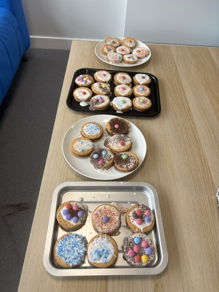 MrMcInnes3's tweet photo. ๐ง๐ช @riversidewdc is full of delicious smells today as pupils get busy baking ahead of the first trial opening of our Friday Cafรฉ tomorrow! โ๐ We canโt wait to welcome our first customers! #LifeSkills #EnterpriseEducation #ASNlearning #RiversideCafe https://t.co/wqtRGsPU1q
