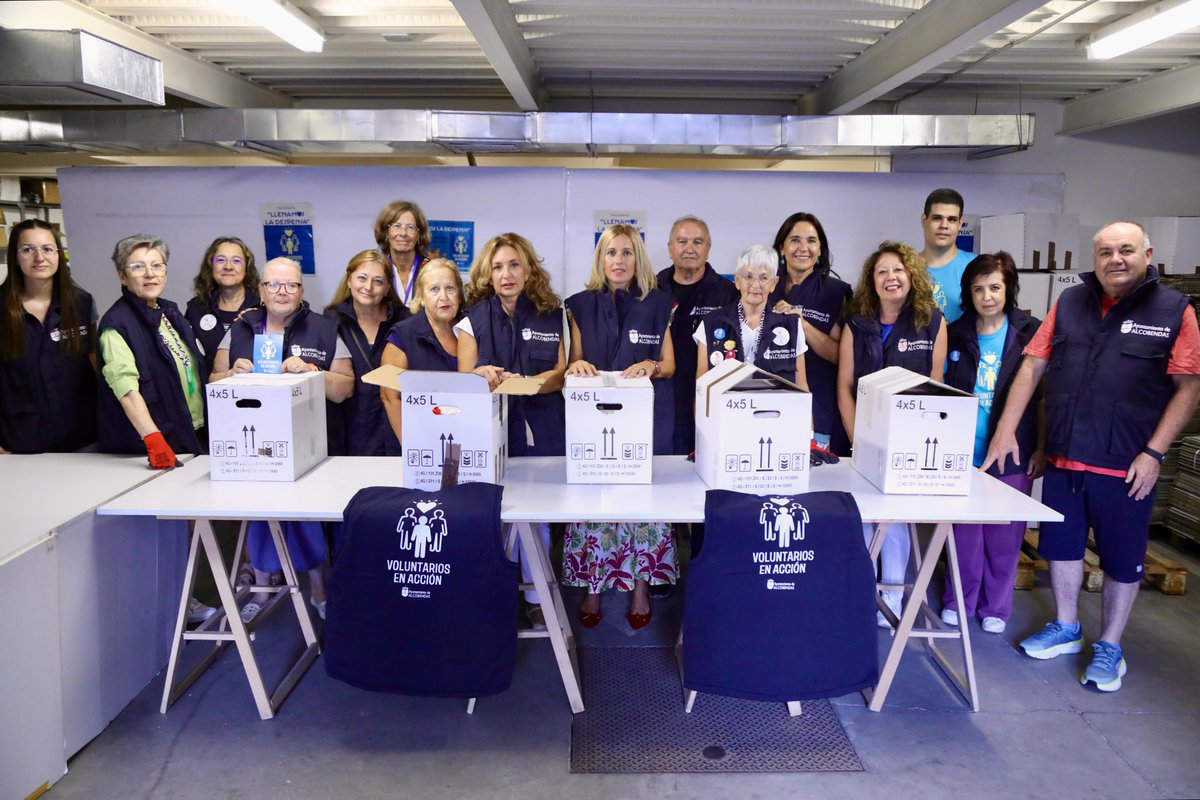 ❤️ ¡Hoy en Alcobendas hemos llenado la despensa con solidaridad!

🧺En Avda. Olímpica 22 ha tenido lugar una nueva entrega del programa “Llenamos la Despensa”, donde junto a la <a href="/FCD_Alcobendas/">Fundación Ciudad de Alcobendas</a> reunimos a empresas, asociaciones, y donantes en un día para ayudarnos entre todos.