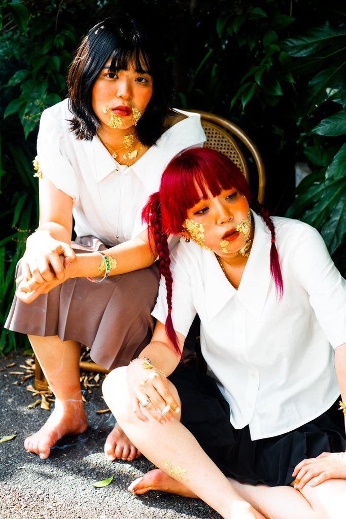 🔥🔥 明後日 🔥🔥

9/20(sat) 17:00-18:20、大阪・西成にて

のあんじー、
#バックトゥーザーフューチャー演劇
『 カマガサキ2013年 』 

10円を持ってくると、良いかもしれません！途中からでもこの二人を見つけてくだされ〜！

▼「路地裏の舞台にようこそ」のパンフレット
rojibuta2025.wordpress.com