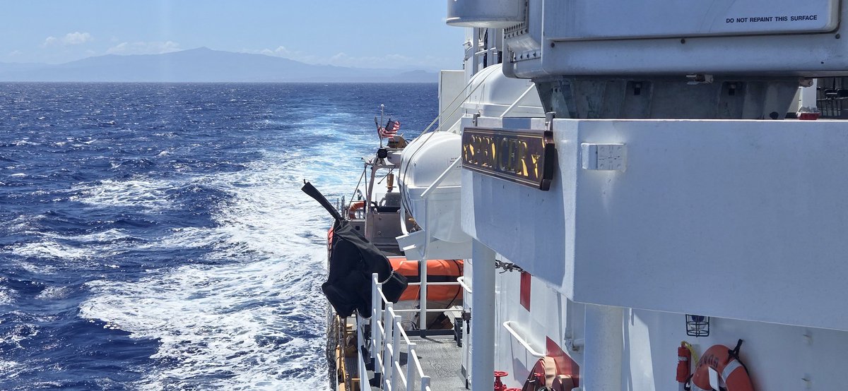 USCG Cutter Spencer returns to Portsmouth after 83-day Operation Vigilant Sentry patrol! Crew rescued 191 people from overloaded vessel, ensuring border security. Read it on #USCG news: news.uscg.mil/Press-Releases…

 #CoastGuard #MaritimeSecurity #operationvigilantsentry