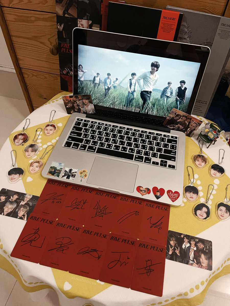 xxsahinina's tweet image. ⋆｡ ﾟ✈️ ｡ ⋆💎｡ ⋆｡‘ #EVERYTHING ’ M/V

EVERYTHING MV OUT NOW
#TREASURE_EVERYTHING_MV
#TREASURE @treasuremembers