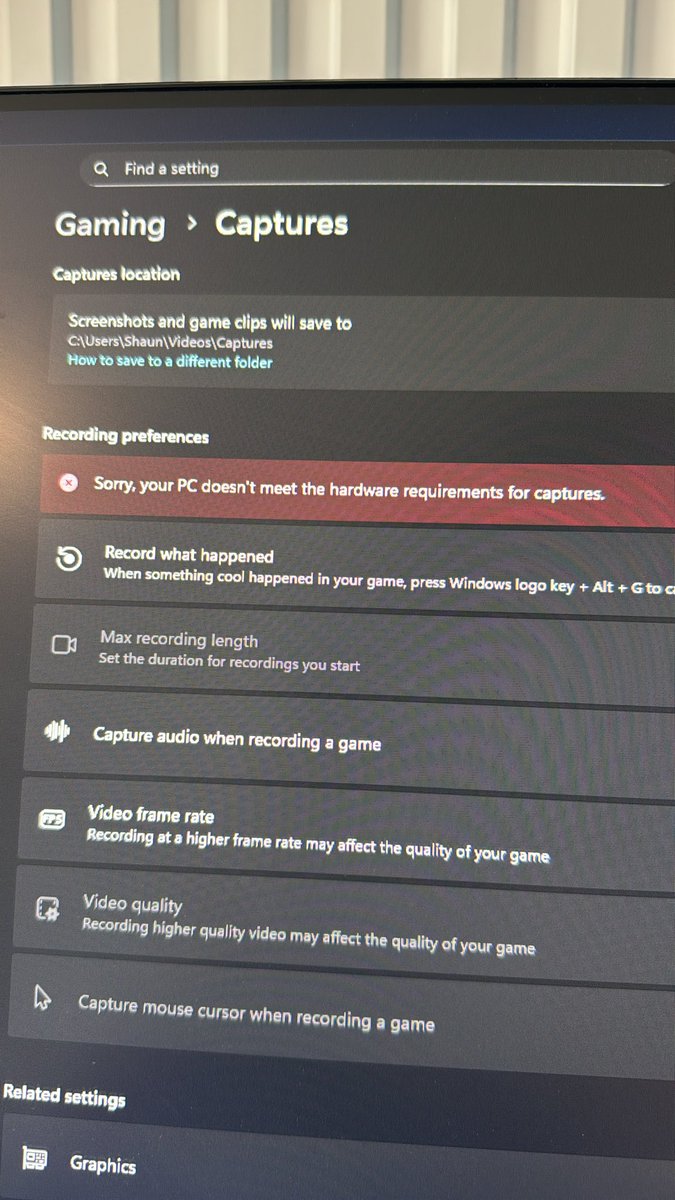 SpecBenchYT's tweet image. Windows 11 25H2 - 9800x3d + RTX 5070 doesn’t meet hardware requirements for captures. Damn it man what am I going to do now 😢🤣