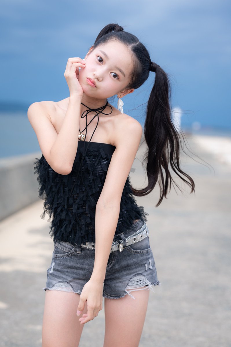 ここちゃん HARU | . . . . ここちゃんの 「じーたんとNiziU踊りたい