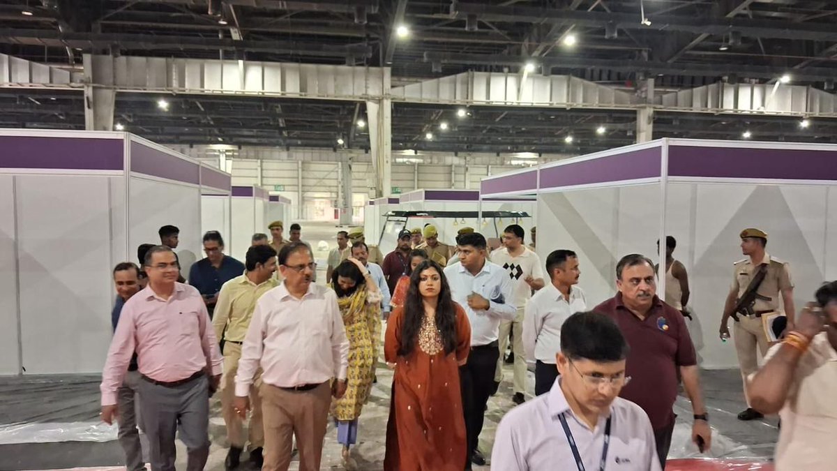 DM NOIDA Gautam Buddha Nagar tweet media