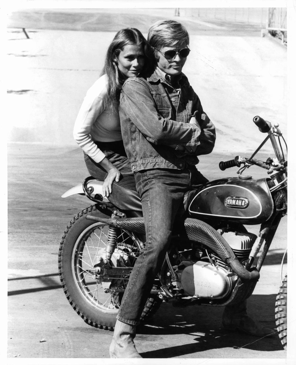 Robert Redford and Lauren Hutton in Little Fauss and Big Halsy (1970)