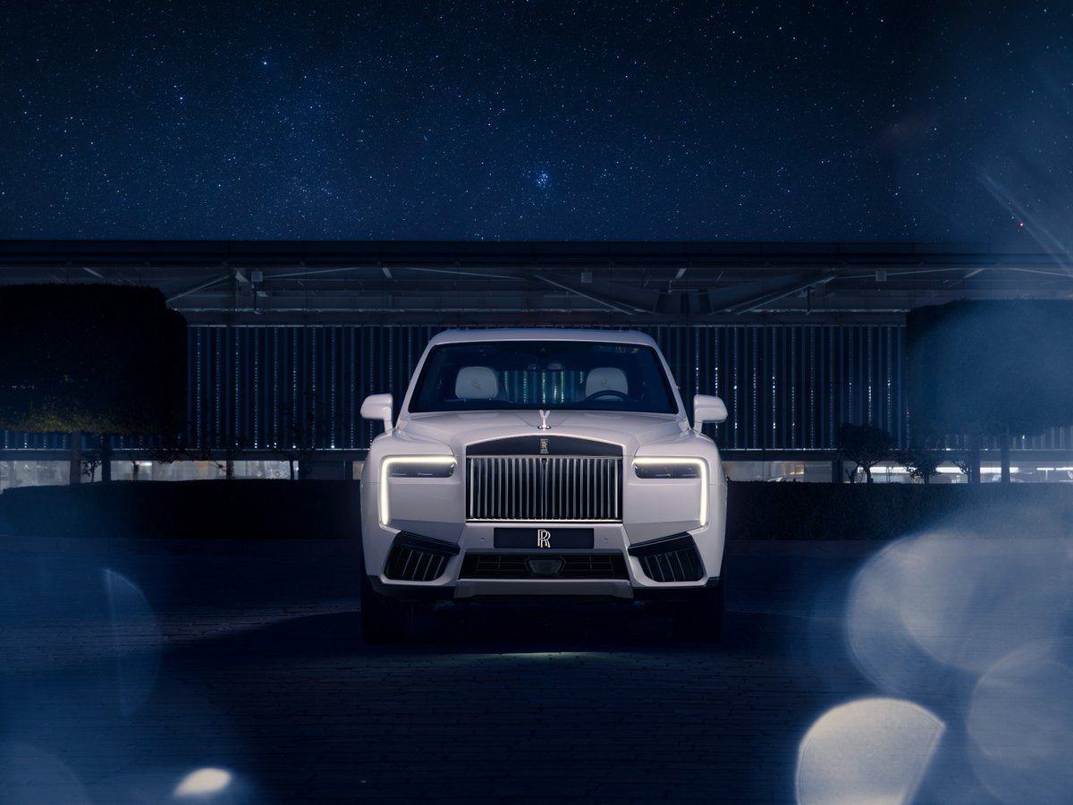 RollsRoyceNW's tweet photo. Introducing 𝐂𝐮𝐥𝐥𝐢𝐧𝐚𝐧 𝐂𝐨𝐬𝐦𝐨𝐬: a one-of-one commission featuring Rolls-Royce’s first fully hand-painted Starlight Headliner, developed over 160 hours. A Bespoke masterpiece inspired by the cosmos.

Learn more: https://t.co/20V59kihJh

#RollsRoyce #CullinanCosmos https://t.co/INRmR9xWG6