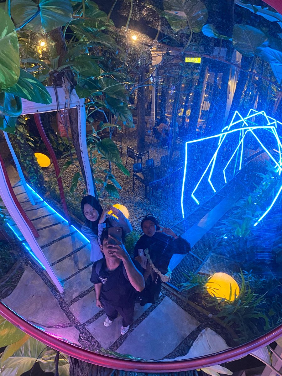 Damm_ (@jeffhlw) on Twitter photo 