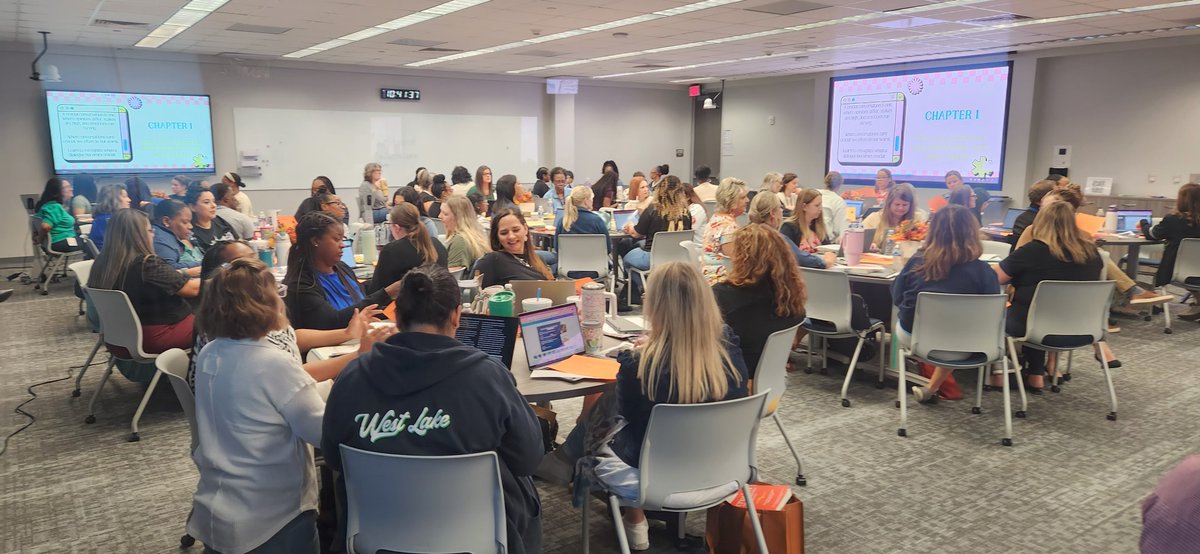 Just wrapped up an inspiring Humble ISD School Counselor Meeting! Great ideas shared and connections made. Together, we're making a difference in our students' lives! #HumbleISD #HumbleISD_PSS
