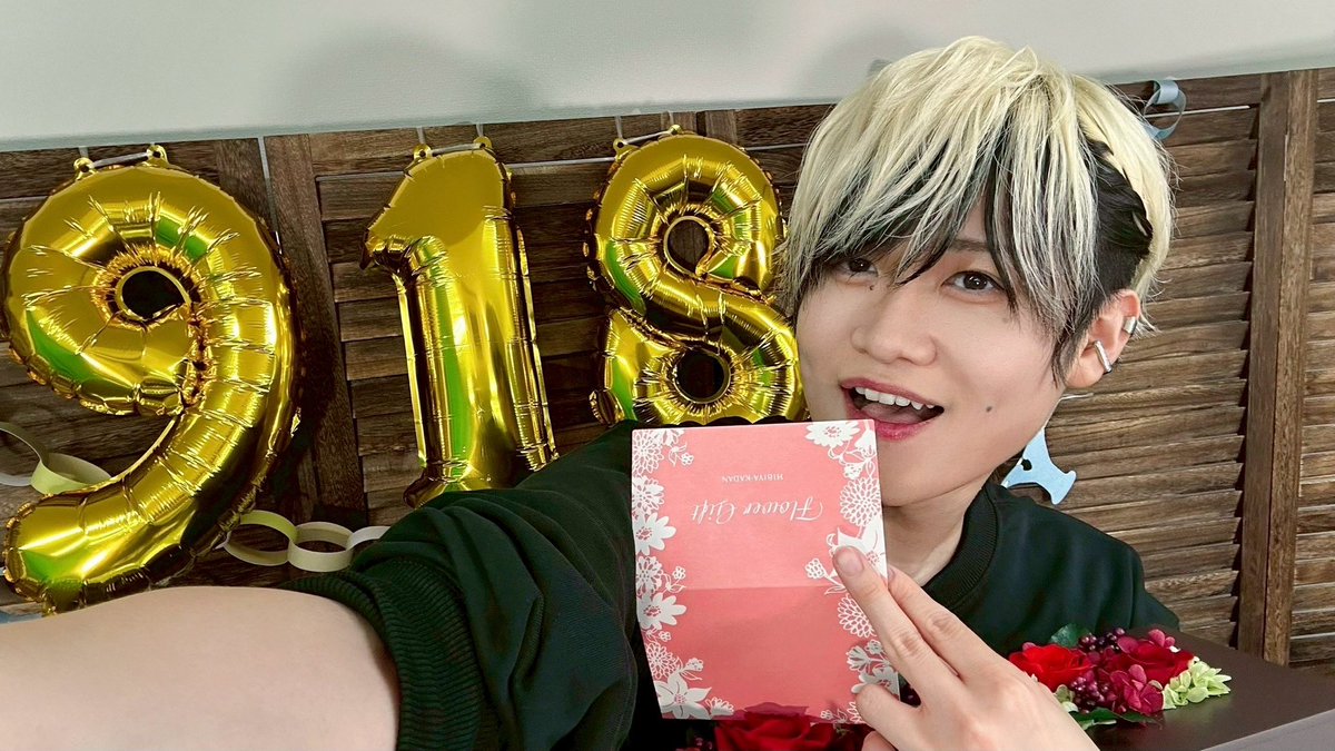 『榊原優希のI'm not Rose』！！
お誕生日生放送スペシャル！！！
ありがとうございましたぁぁぁあああ！！！

マイタケさんからのたくさんのお便り、コメント、スタッフさん竹内さんヨシキさん速水さんからは素敵なサプライズも、本当に本当に幸せで満腹な誕生日でした🌹🌹🌹

祝30の日🍄
#ばつばら