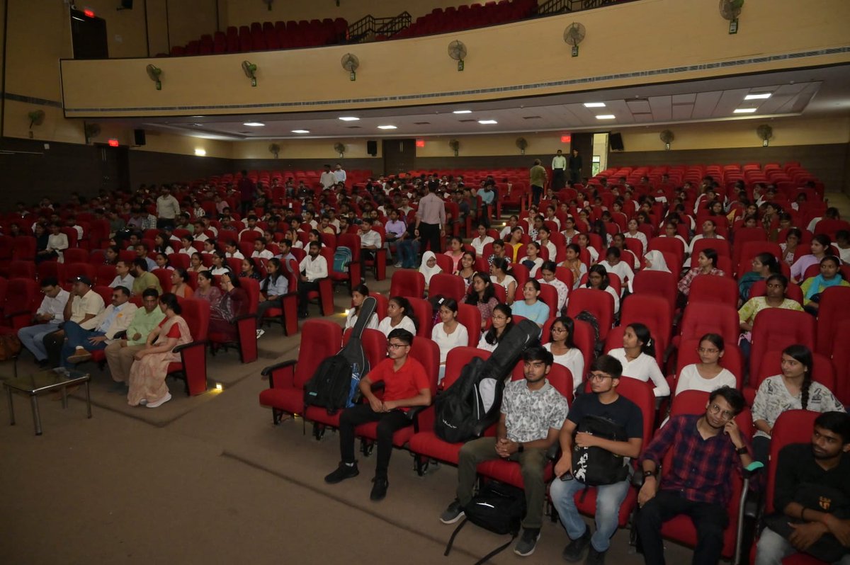 Institute of Engineering and Technology, Lucknow tweet media