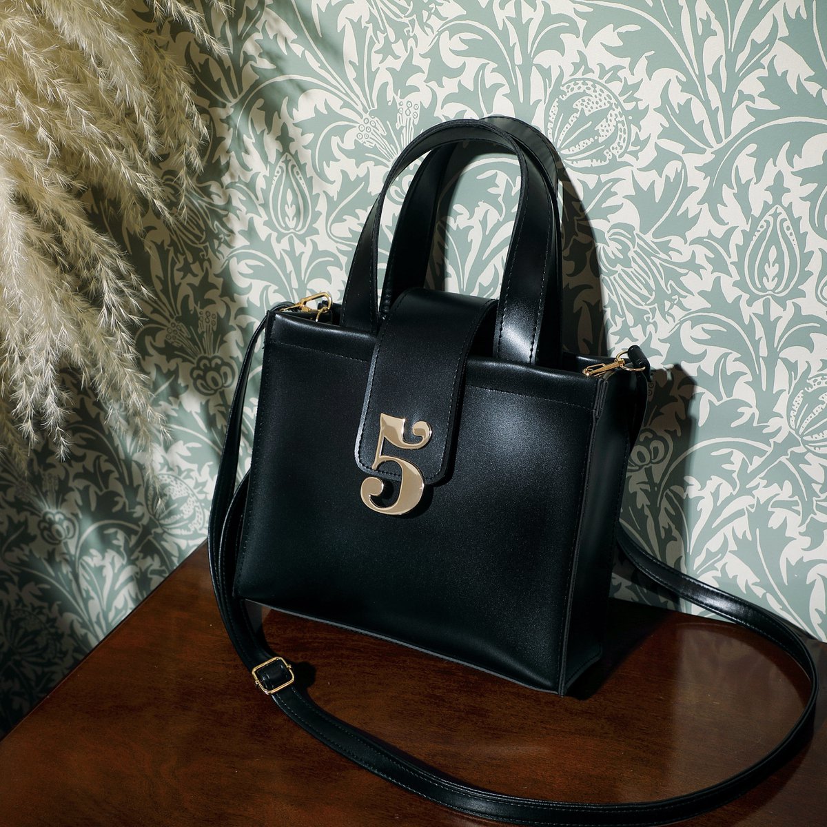 Tnewties トゥエンティーズ　ワンピース　私に物語を聞かせて 439908659_433892266002952_1086