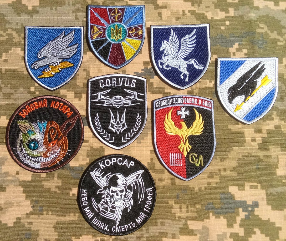 SPETactSurplus's tweet image. SPE-Tactical-Surplus.com
We'll have a massive shipment of new gear, patches, and other cool things in stock this weekend! New patches from Poland and Ukraine, helmet scrims, and some other surprises! #Poland #Ukraine #Military #Patch #TacticalGear