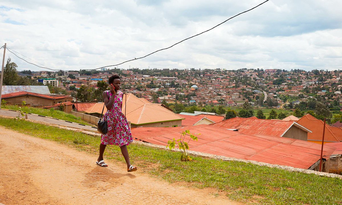 GlobalDev Blog (@globaldevb) on Twitter photo Le #Rwanda transforme ses services publics grâce à la plateforme #numérique IremboGov. Mais des défis persistent : accès limité à #Internet, coût des appareils, faible littératie numérique. 👉 L'inclusion numérique est essentielle: bit.ly/43fTLh6
<a href="/Santoro_Fab/">Fabrizio Santoro</a> <a href="/IDS_UK/">Institute of Development Studies</a> Le #Rwanda transforme ses services publics grâce à la plateforme #numérique IremboGov. Mais des défis persistent : accès limité à #Internet, coût des appareils, faible littératie numérique. 👉 L'inclusion numérique est essentielle: bit.ly/43fTLh6
<a href="/Santoro_Fab/">Fabrizio Santoro</a> <a href="/IDS_UK/">Institute of Development Studies</a>