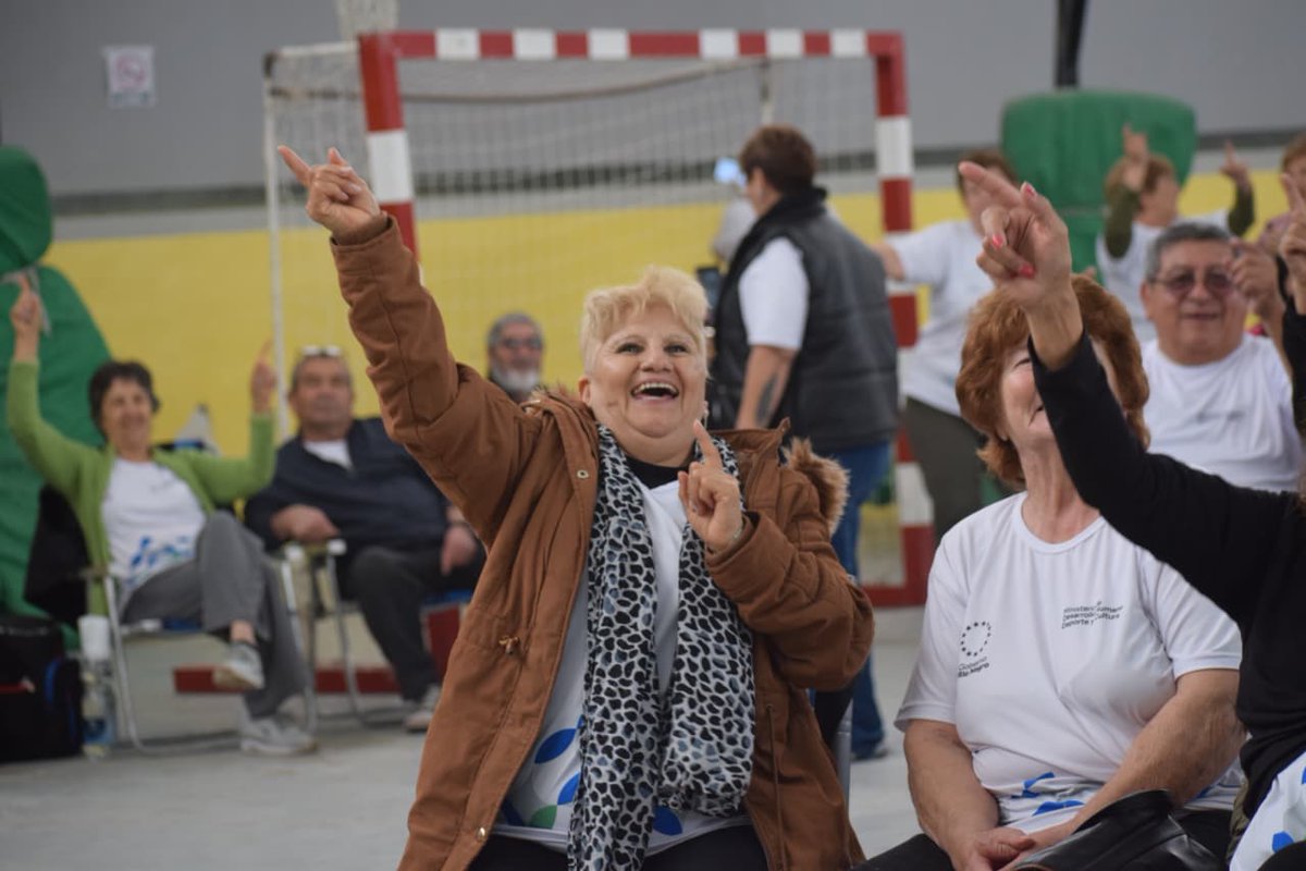 🌊 ACTIVAMENTE EN LAS GRUTAS 🏖️

Más de 400 personas mayores de Roca, Cipolletti y Bariloche vivieron una jornada de turismo social única.

💙 Disfrute, integración y primeras experiencias en el mar.

📅 ¡Siguen los viajes por toda la provincia!
#Activamente #TurismoSocial