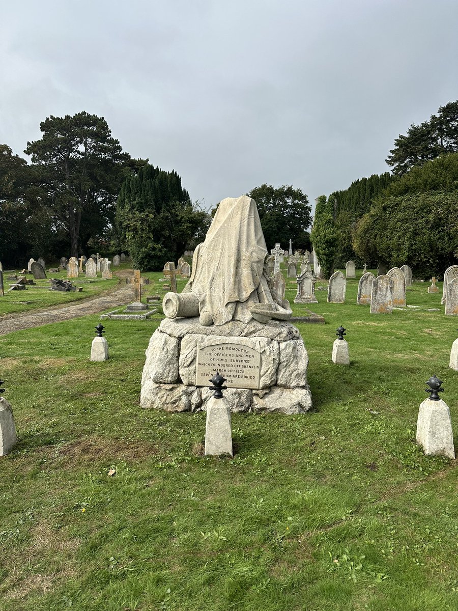 Victoria Cross Trust tweet media