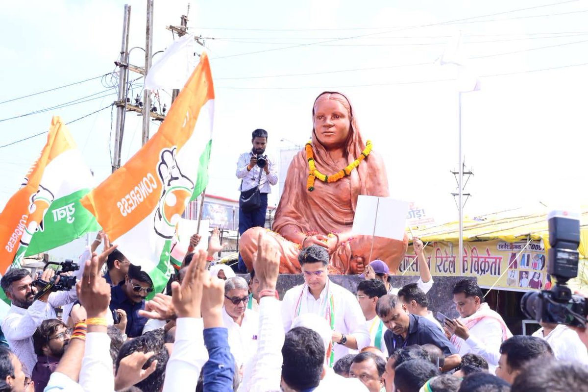 SachinPilot's tweet image. दुर्ग पहुँचने पर स्वागत के लिए आभार। 

@INCChhattisgarh