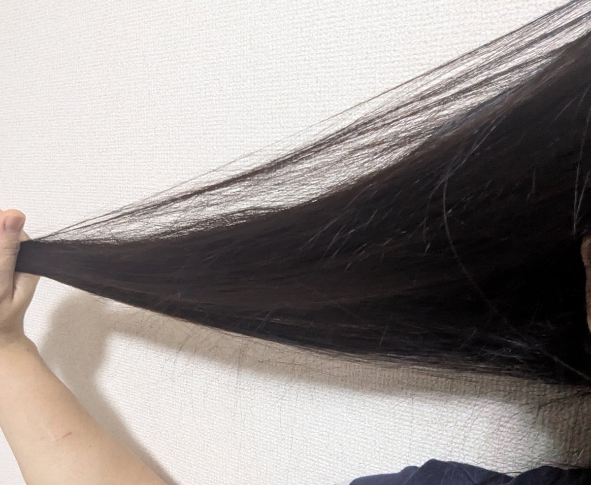 最近また髪が伸びたなって実感出来る周期😌✨嬉しい🤭