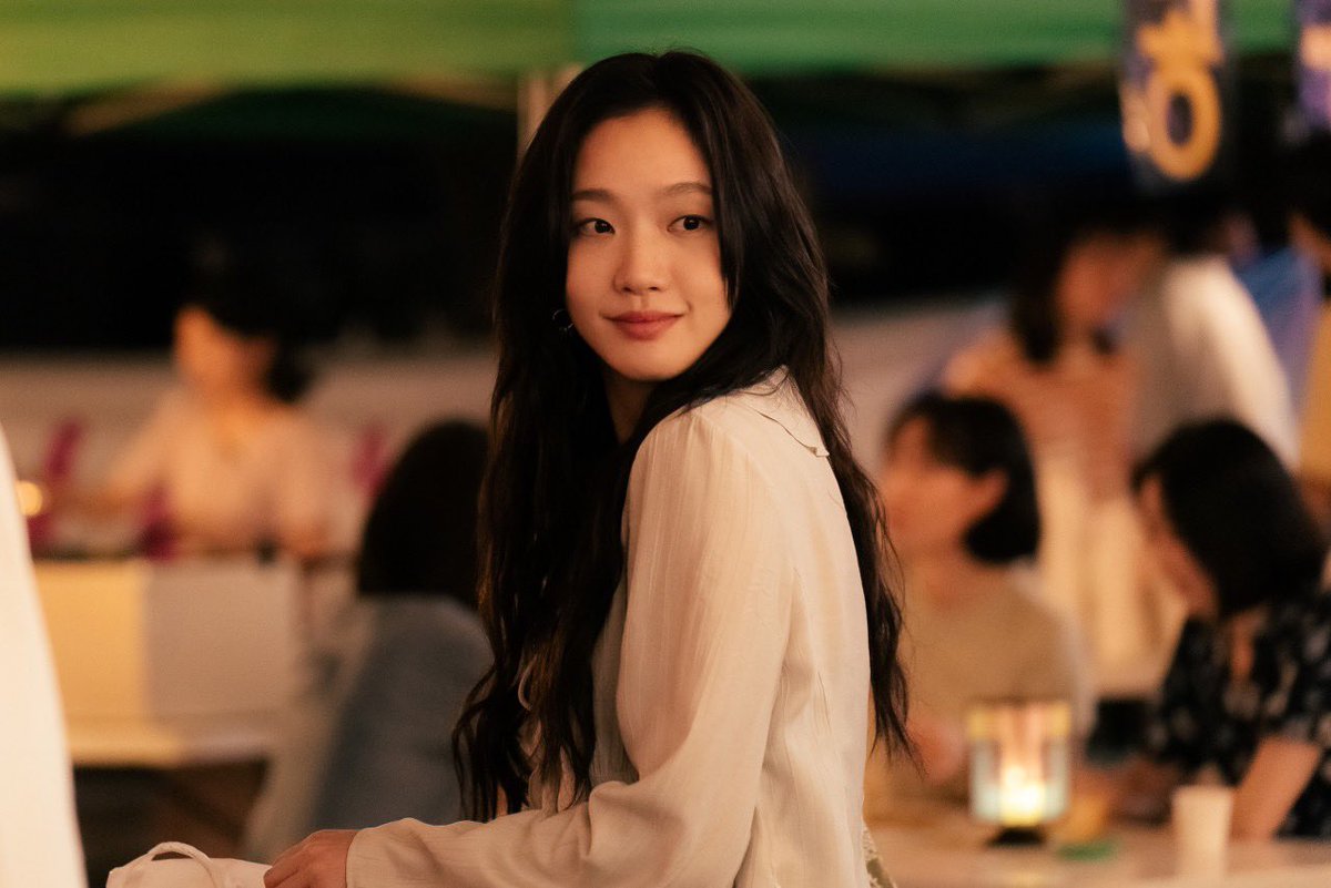 #KIMGOEUN wins Best Actress at the 34th Buil Film Awards for her performance as Gu Jaehee in #LoveInTheBigCity!

Congratulations, Goeun! 🎉🥺

#KimGoEun #김고은 #대도시의사랑법